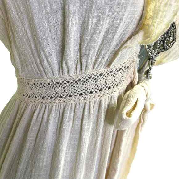 Lindo Robe By Mable Woman’s Size Small / Medium - Picture 9 of 14